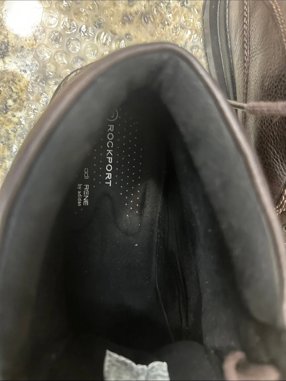 Rockport Men's Dark Brown Leather Chukka Boots  Size 11